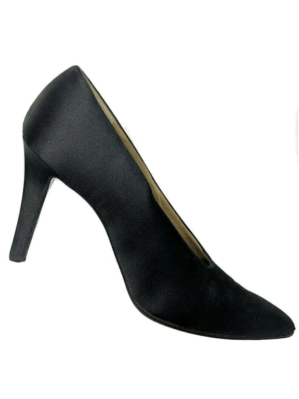Yves Saint Laurent Black Pumps Size 8.5 Narrow